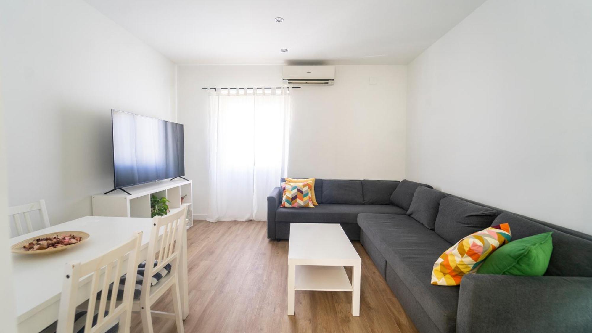 Apartamentos céntricos, parking, wifi y A/C Granada Kültér fotó