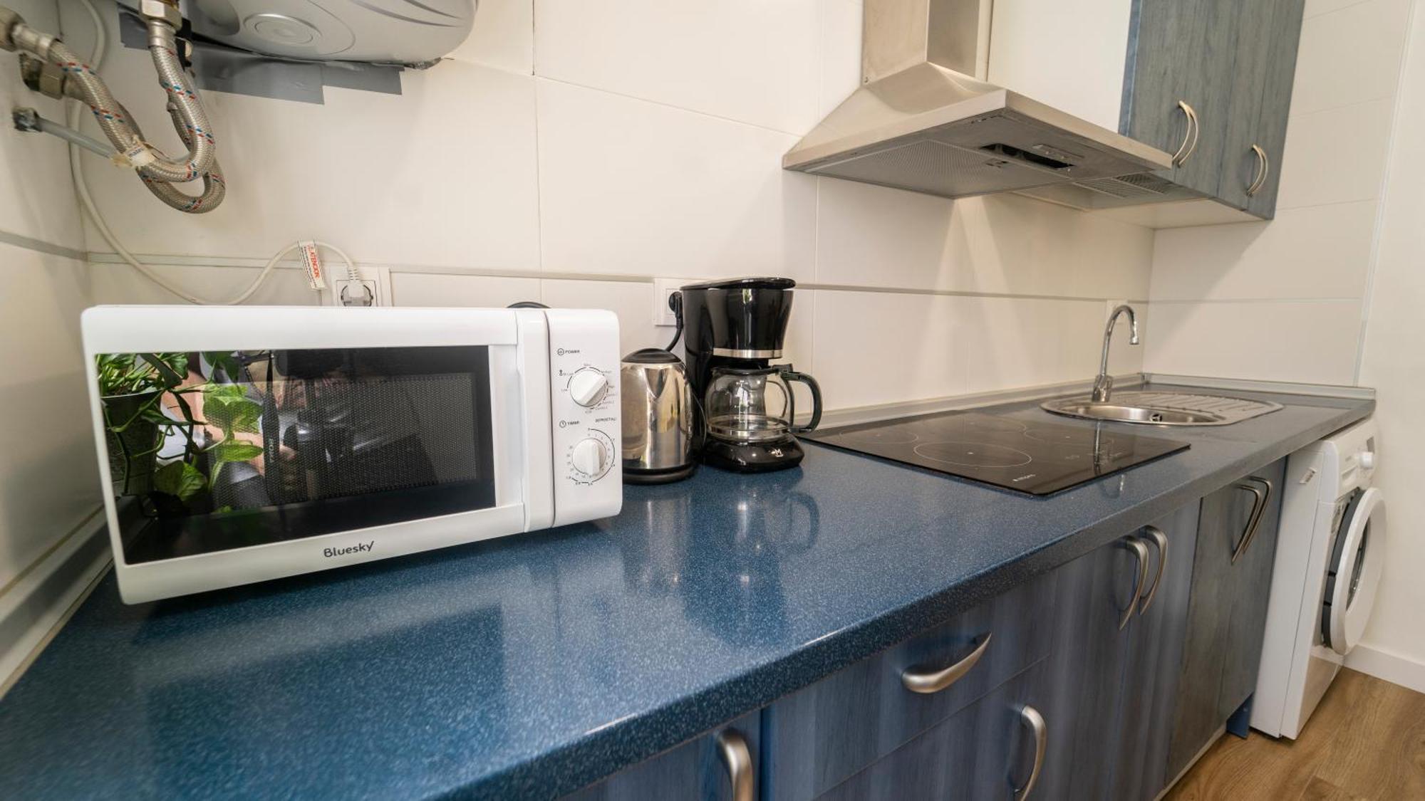 Apartamentos céntricos, parking, wifi y A/C Granada Kültér fotó